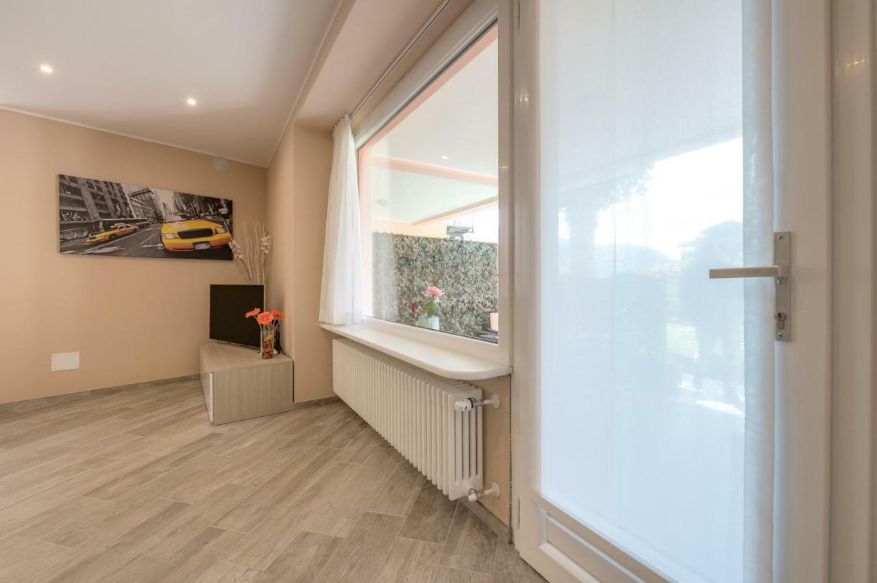 Casa Dei Platani Wi-Fi Parking Free Apartment Сан Сиро Екстериор снимка